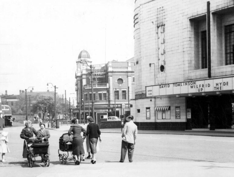 The history of Ardwick and St Thomas Centre St Thomas Centre